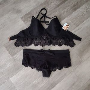 Smart & Sexy swim suit black size 38D